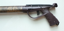 large zoom